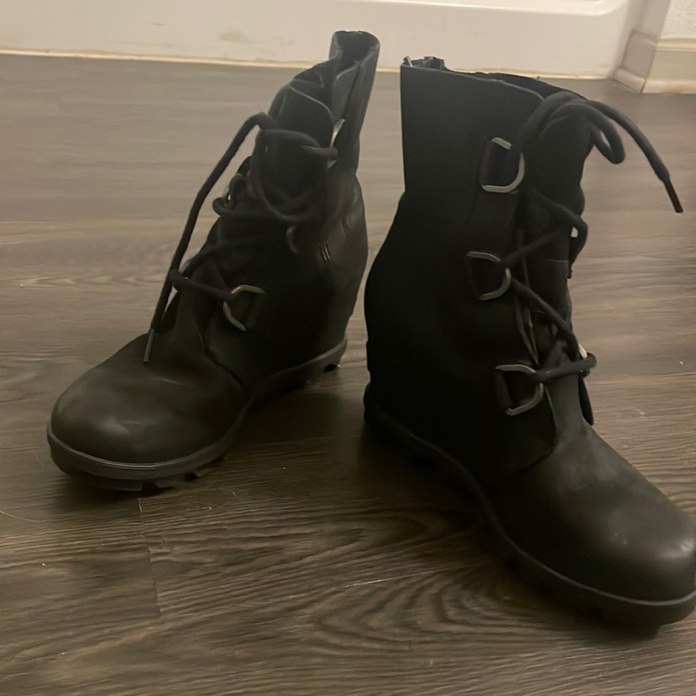 Sorel Joan of Arctic booties
